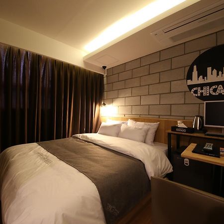 Hotel Chicago Changwon Dış mekan fotoğraf