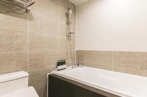 Hotel Chicago Changwon Dış mekan fotoğraf