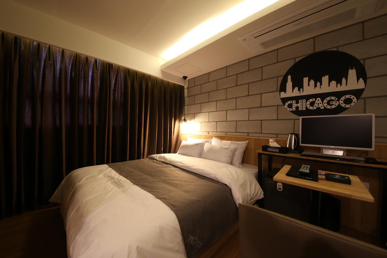 Hotel Chicago Changwon Dış mekan fotoğraf