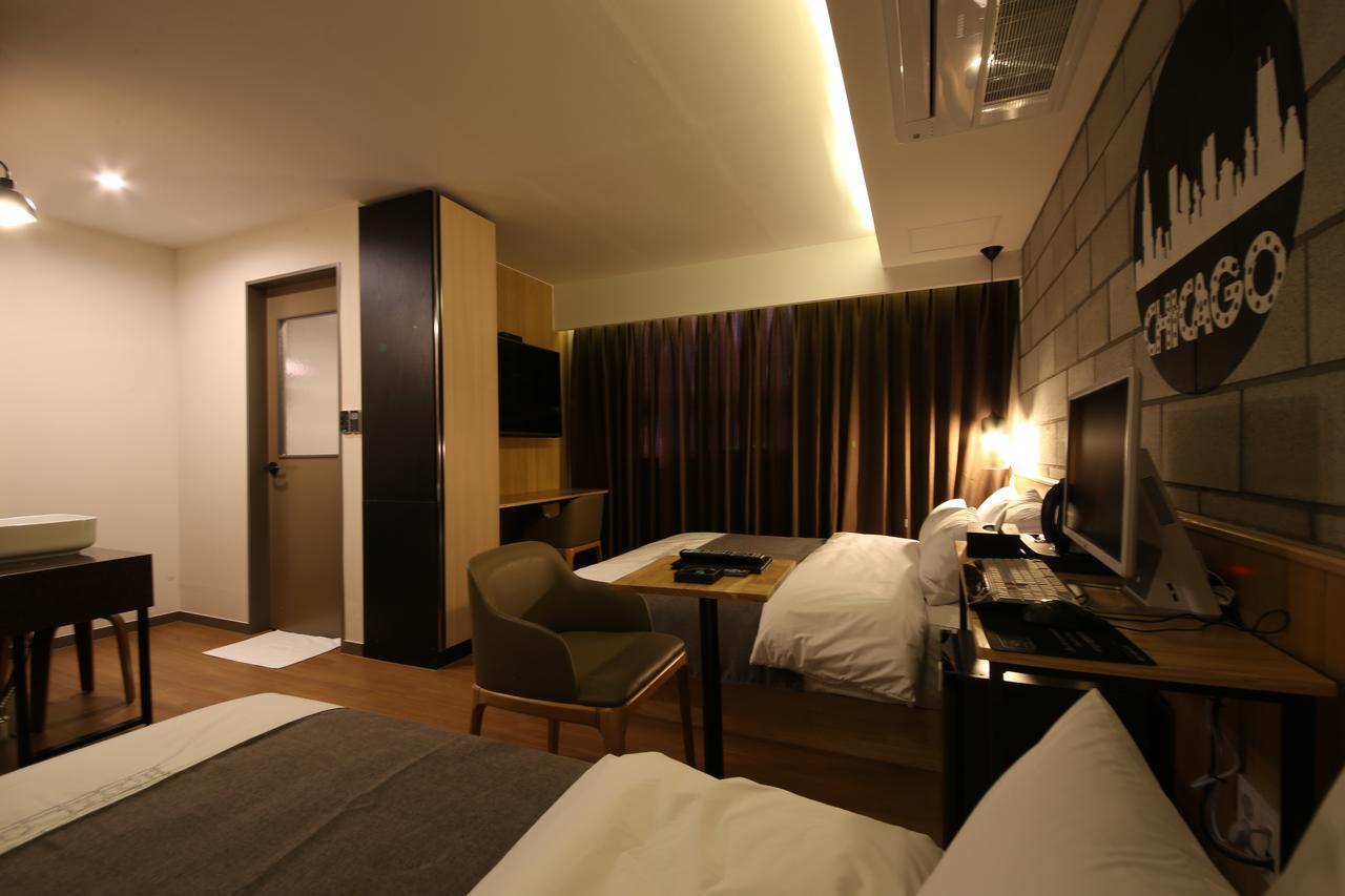 Hotel Chicago Changwon Dış mekan fotoğraf
