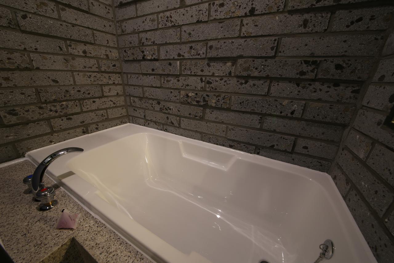 Hotel Chicago Changwon Dış mekan fotoğraf